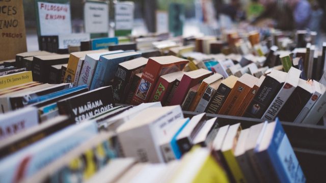 茂男漫画收藏入门版本鉴别与保存要点示意图